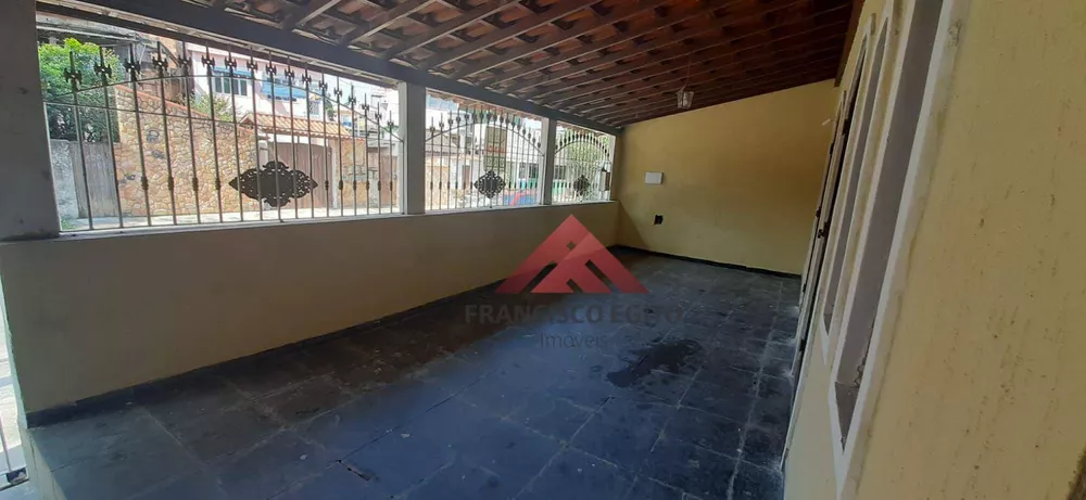 Casa, 2 quartos, 247 m² - Foto 4