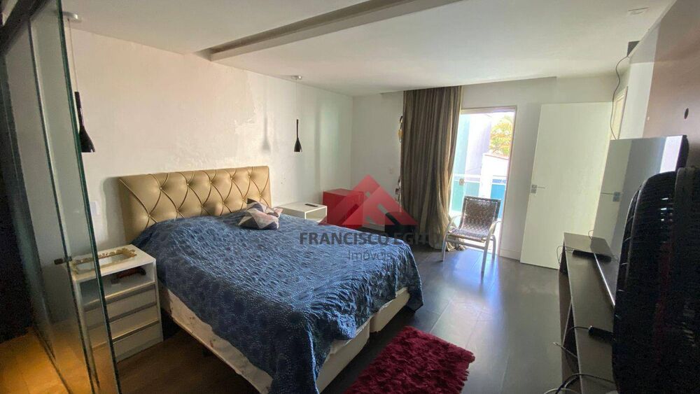 Casa, 3 quartos, 235 m² - Foto 14