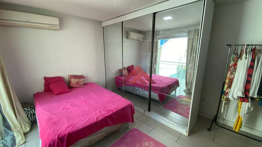 Casa, 3 quartos, 235 m² - Foto 16