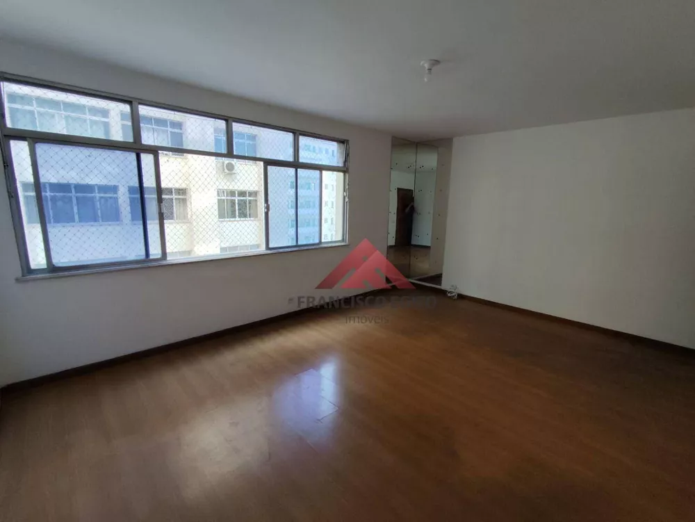 Apartamento à venda e aluguel com 3 quartos, 100m² - Foto 1