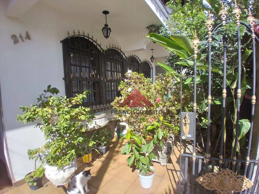 Casa, 4 quartos, 180 m² - Foto 3