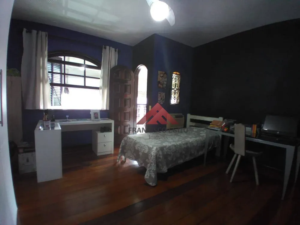 Casa, 4 quartos, 180 m² - Foto 8
