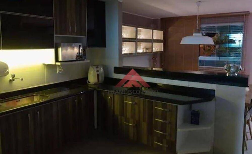 Casa, 4 quartos, 162 m² - Foto 8