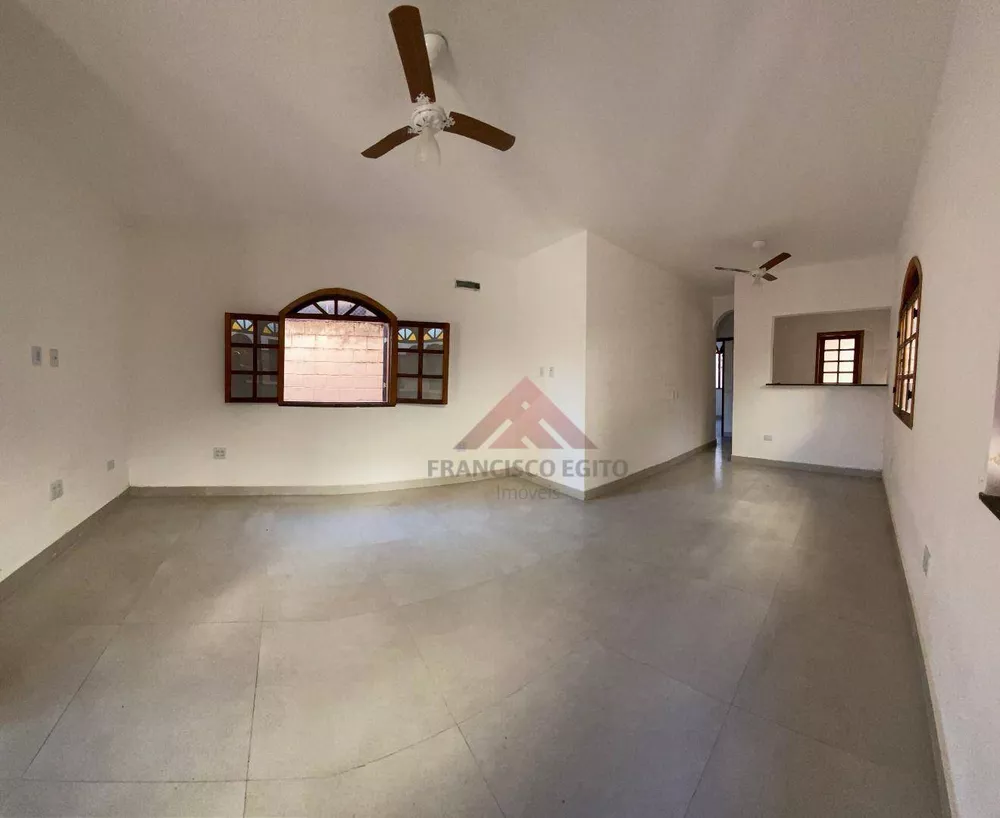 Casa, 3 quartos, 90 m² - Foto 2