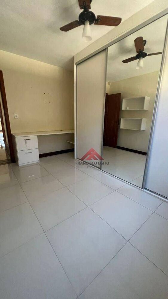 Casa à venda com 3 quartos, 130m² - Foto 3