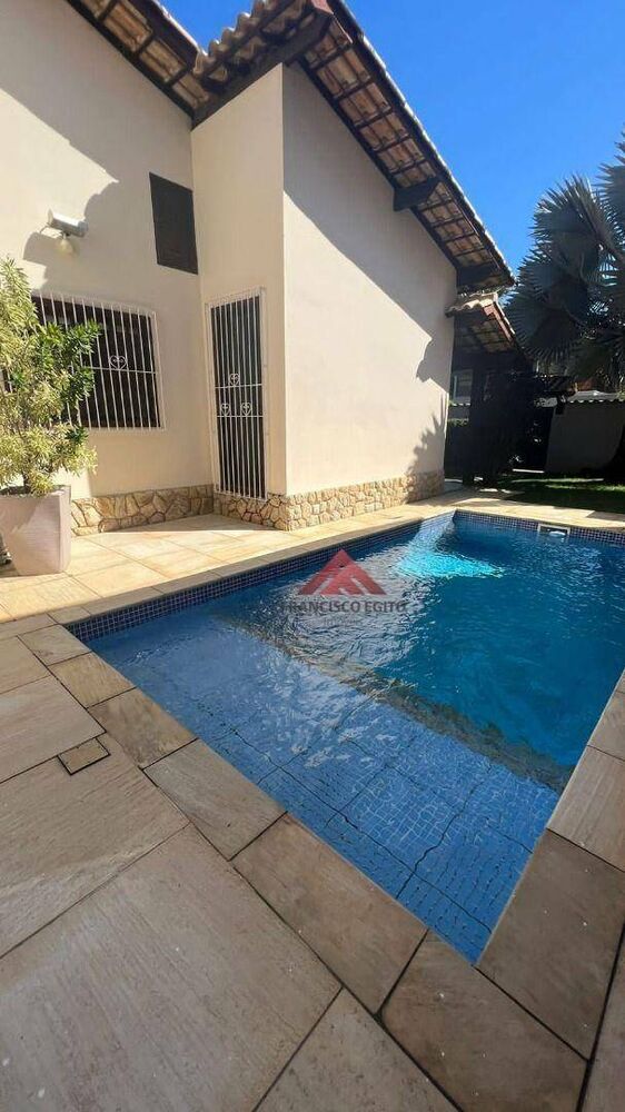 Casa à venda com 3 quartos, 130m² - Foto 4