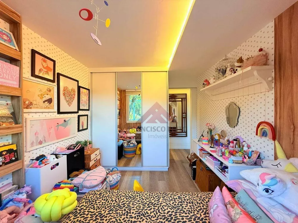 Cobertura, 3 quartos, 210 m² - Foto 9