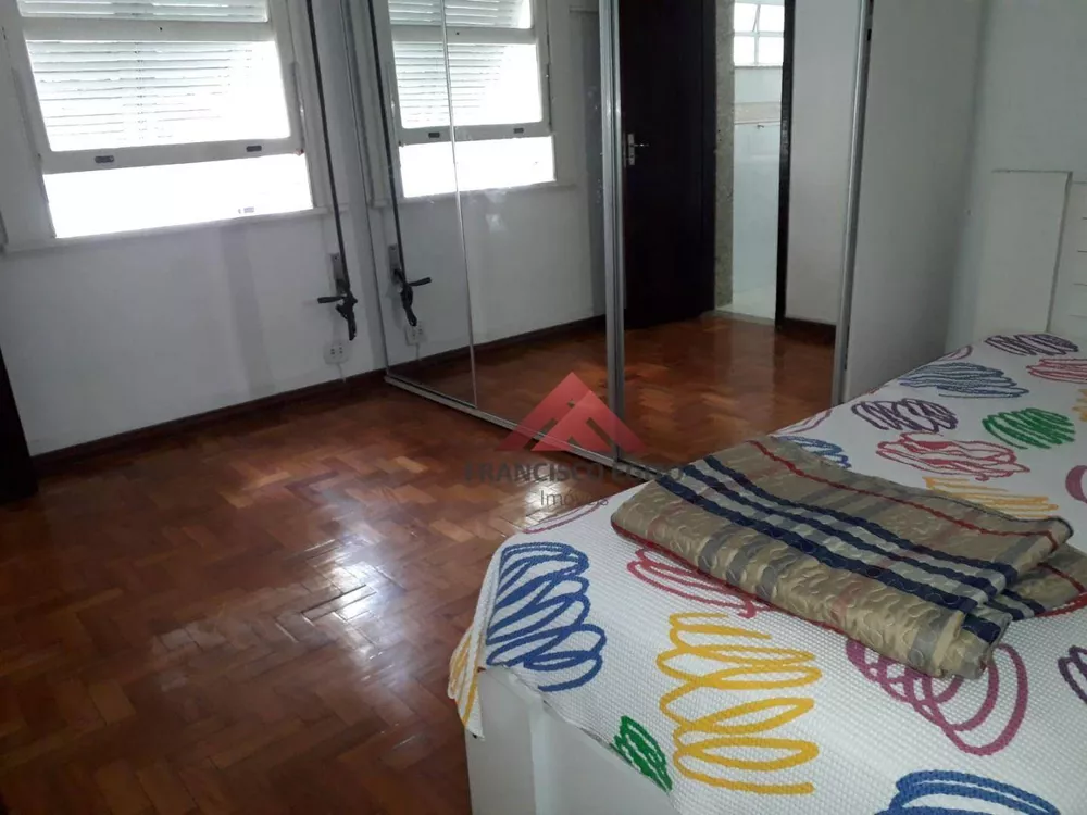 Apartamento à venda com 3 quartos, 150m² - Foto 7