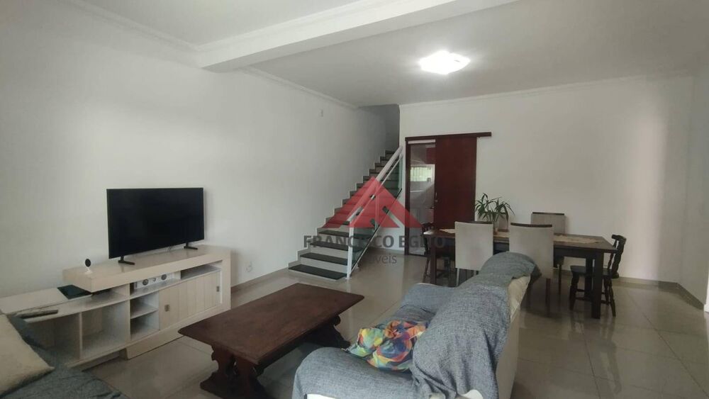 Casa à venda com 3 quartos, 555M2 - Foto 3