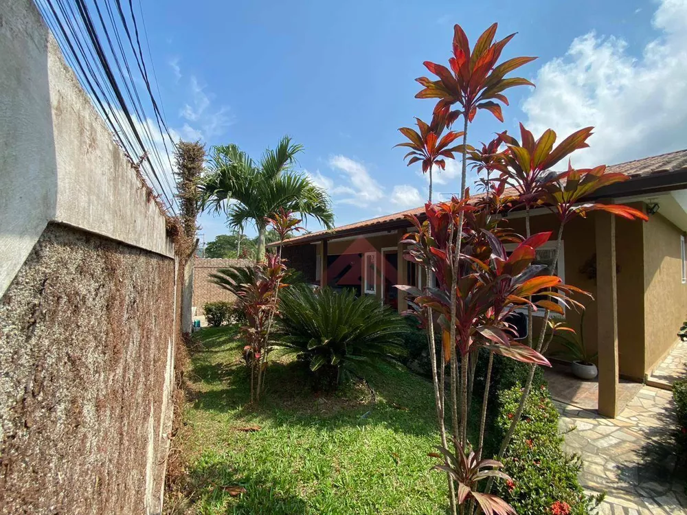 Casa, 3 quartos, 250 m² - Foto 4