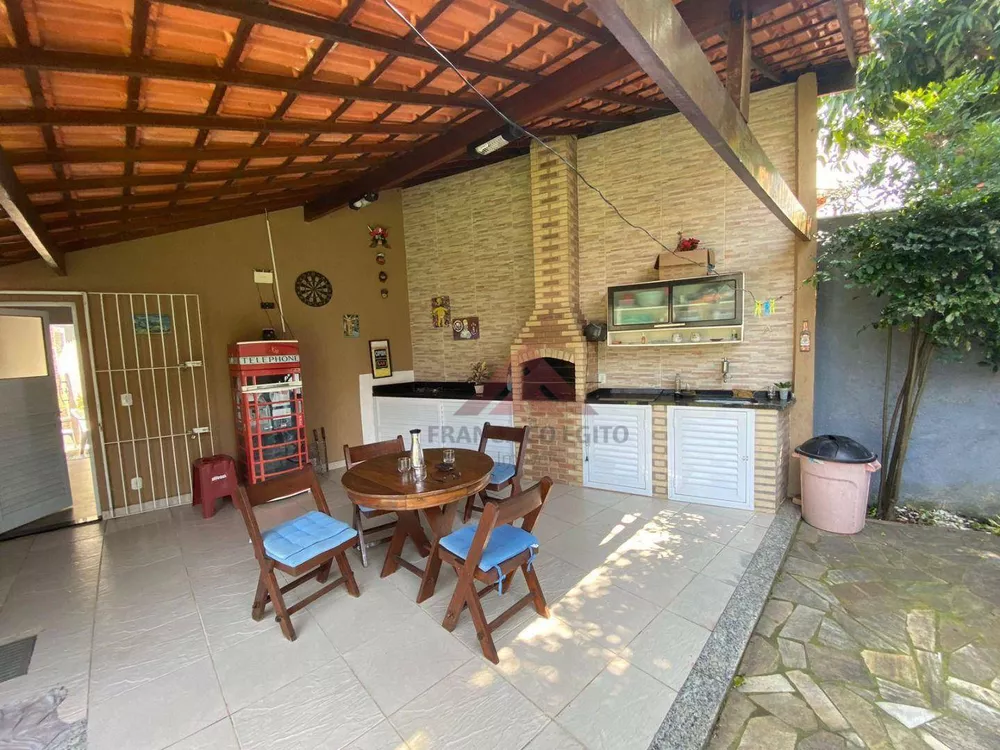Casa, 3 quartos, 250 m² - Foto 16