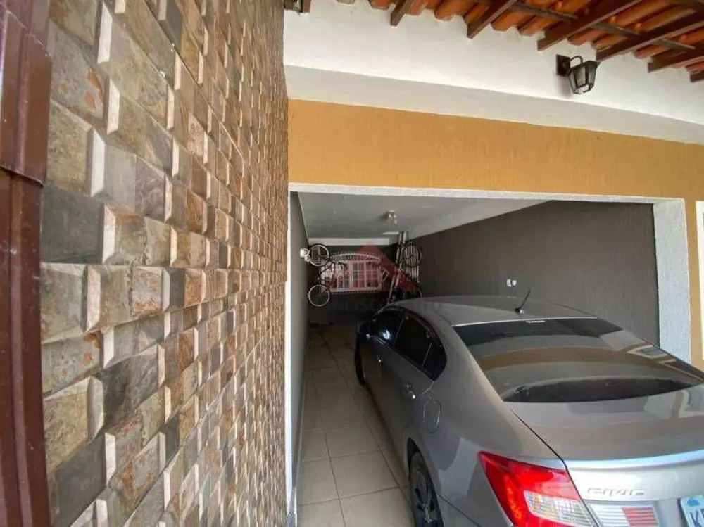 Casa, 3 quartos, 250 m² - Foto 12