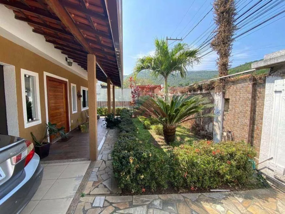Casa, 3 quartos, 250 m² - Foto 18