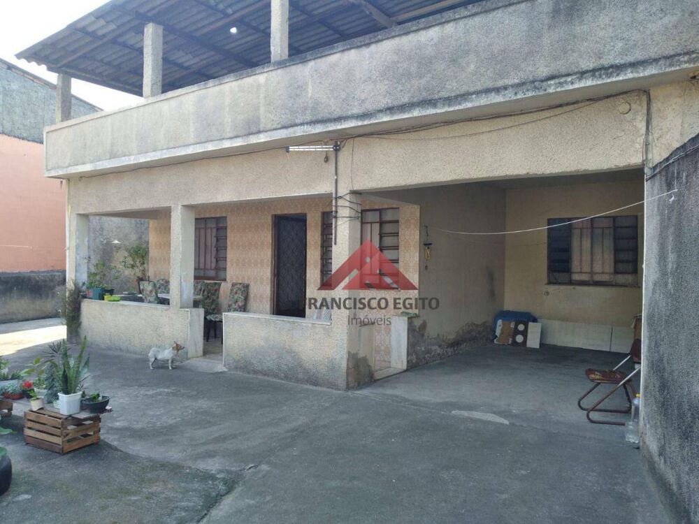 Casa à venda com 3 quartos, 56m² - Foto 1
