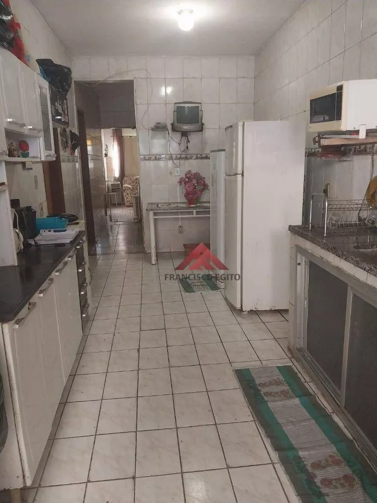 Casa, 3 quartos, 324 m² - Foto 21