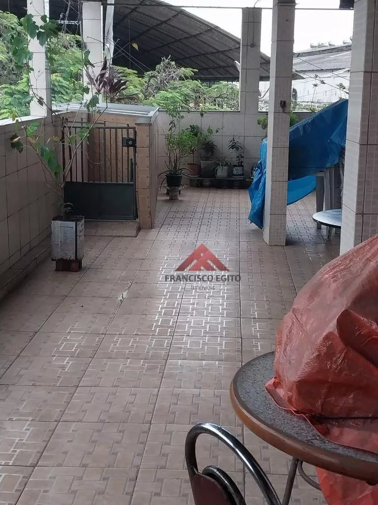 Casa, 3 quartos, 324 m² - Foto 2