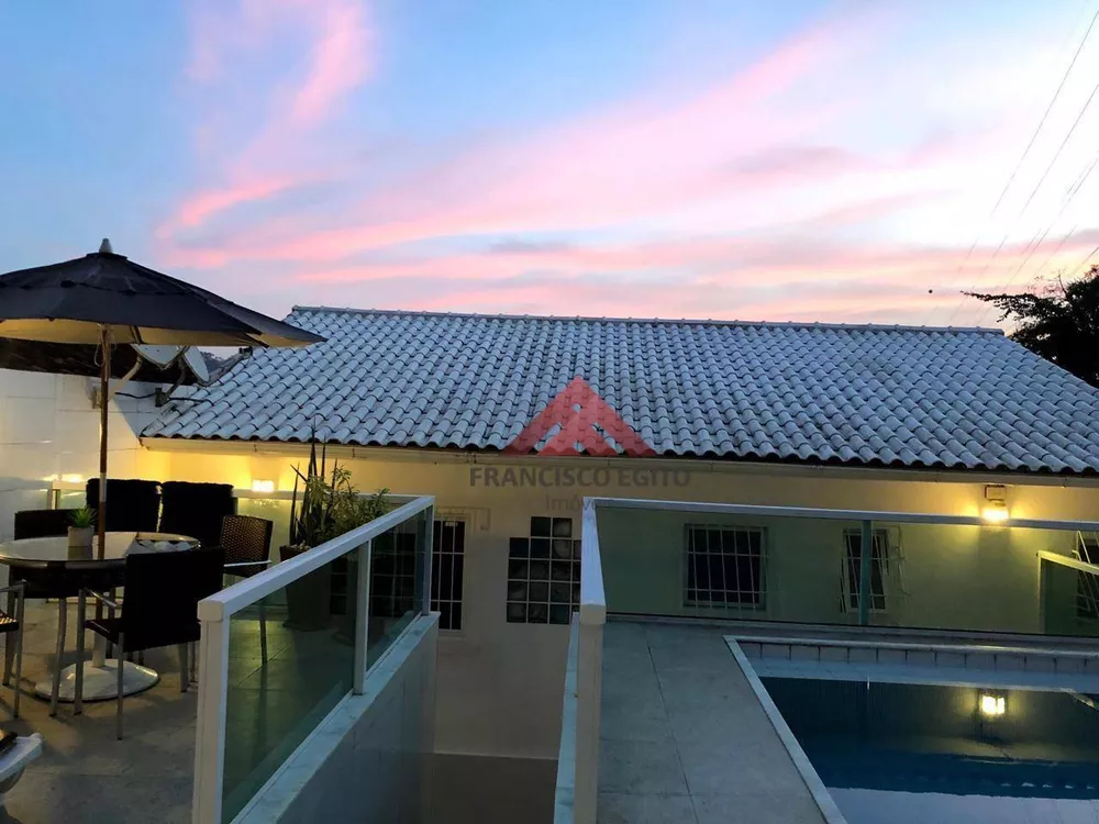 Casa, 3 quartos, 350 m² - Foto 1