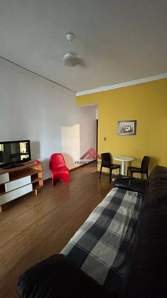 Apartamento à venda com 2 quartos, 80m² - Foto 2