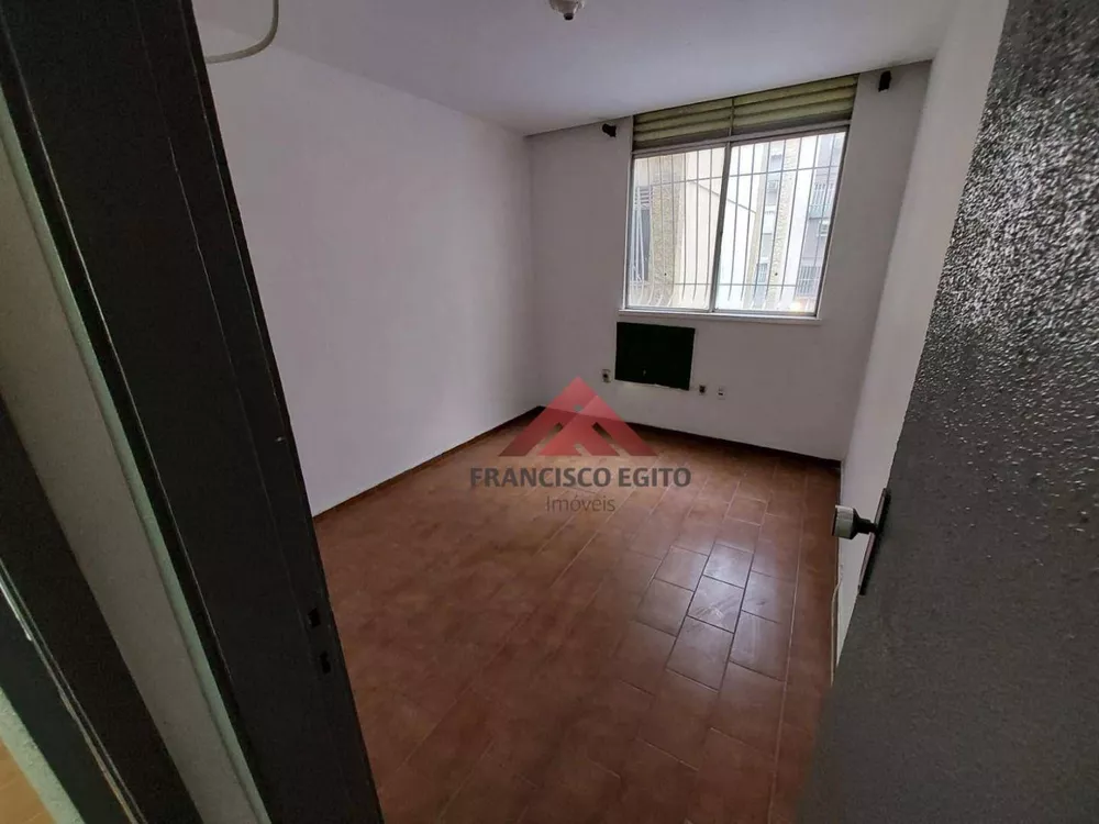 Apartamento à venda com 2 quartos, 65m² - Foto 8