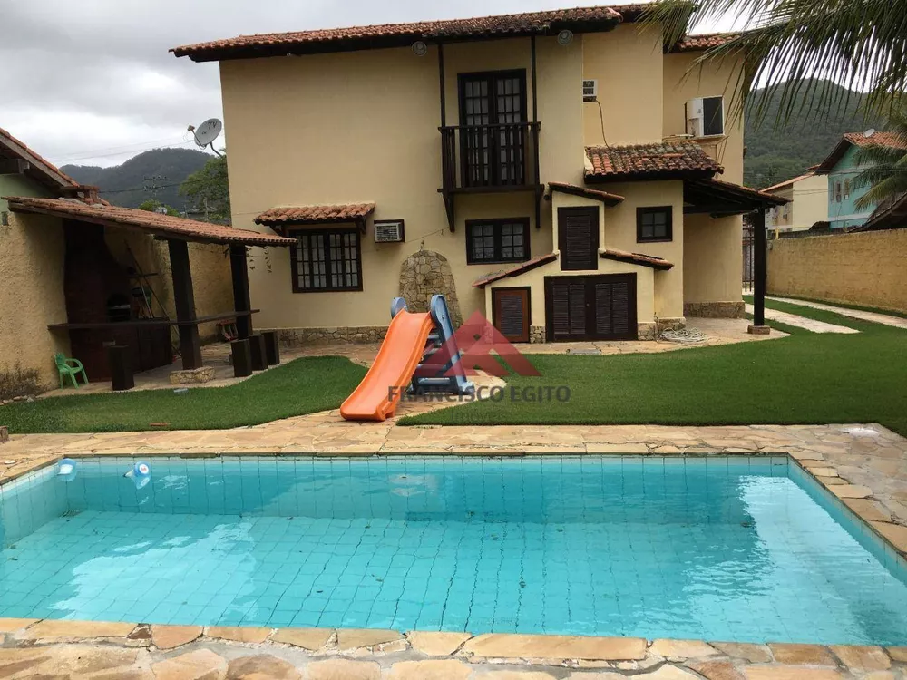 Casa, 3 quartos, 133 m² - Foto 1