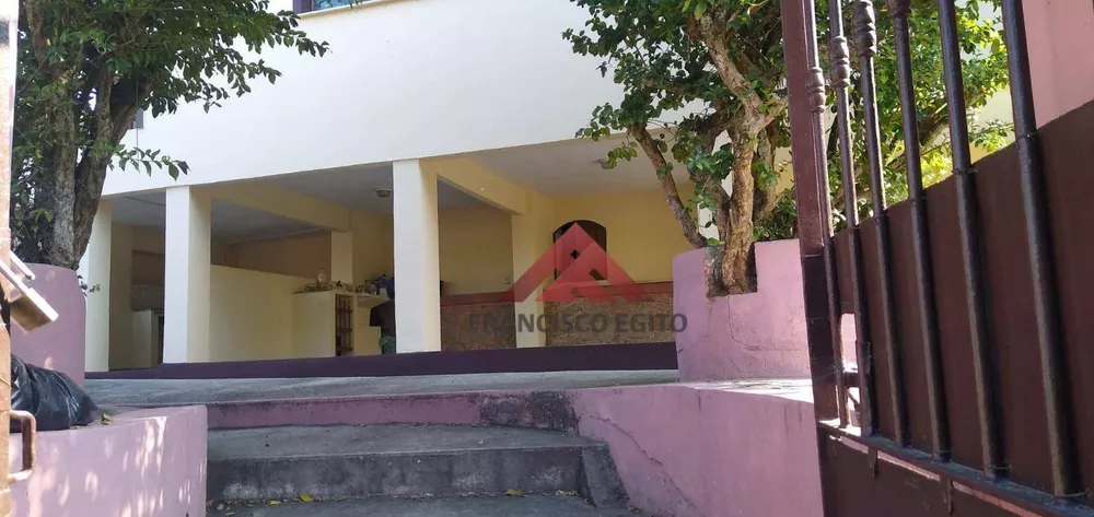 Casa, 3 quartos, 241 m² - Foto 32