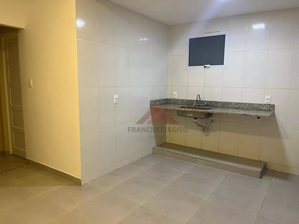 Casa, 5 quartos, 210 m² - Foto 7
