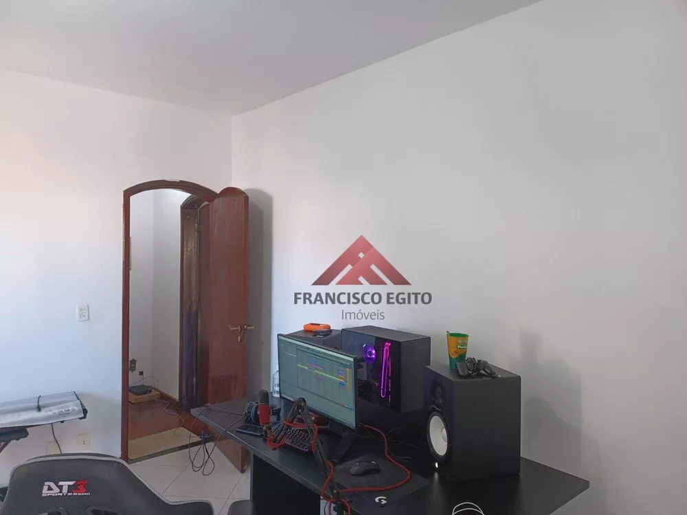 Casa, 4 quartos, 234 m² - Foto 10