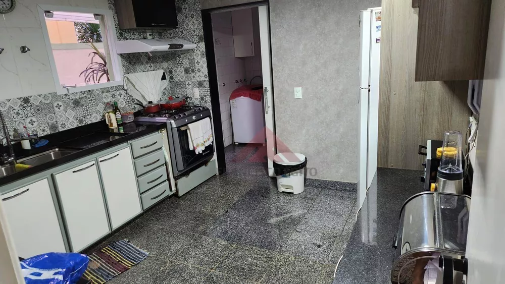 Casa, 4 quartos, 200 m² - Foto 4