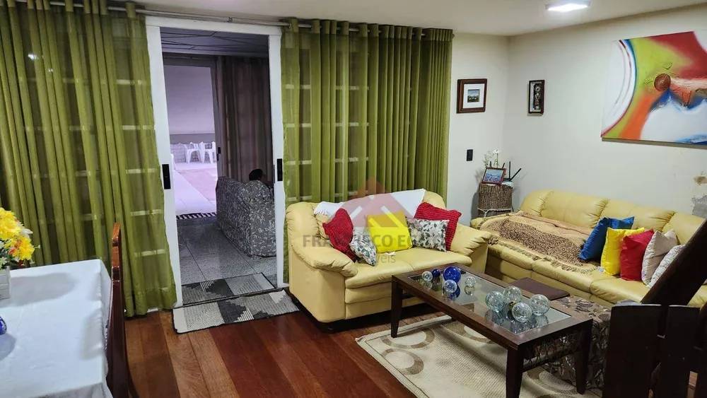 Casa, 4 quartos, 200 m² - Foto 14