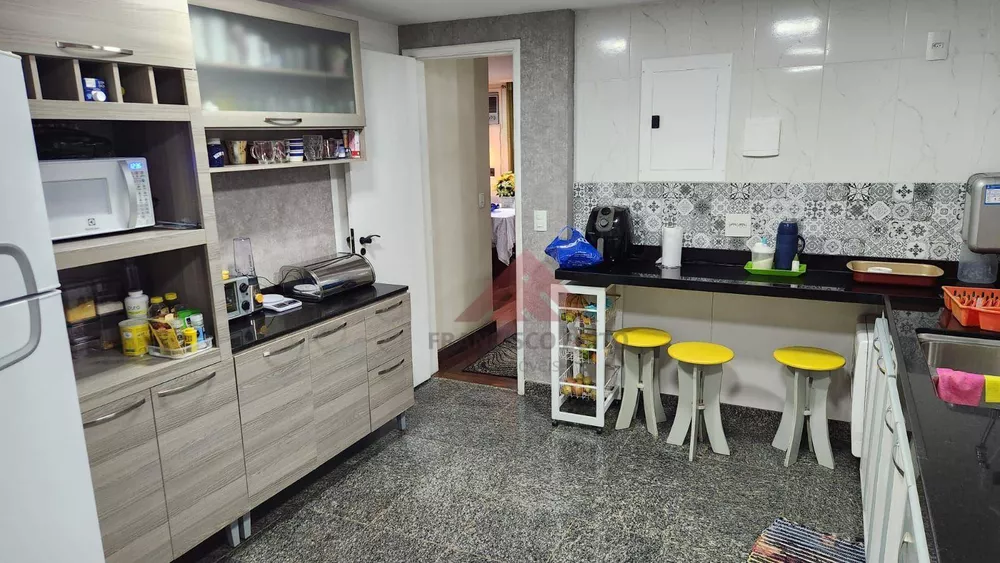 Casa, 4 quartos, 200 m² - Foto 8