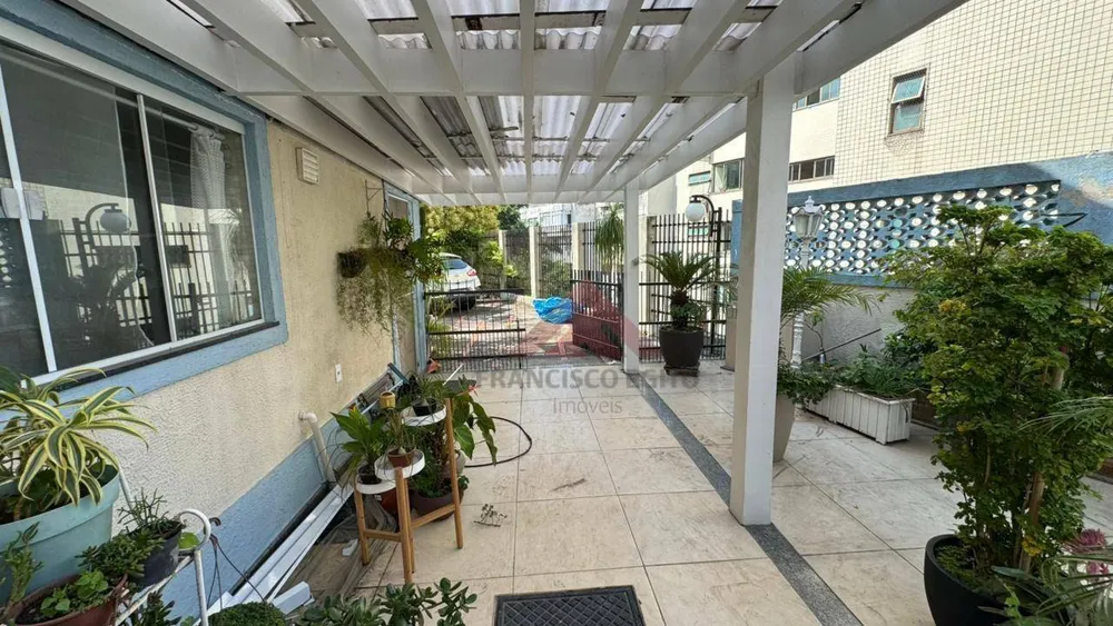 Casa, 4 quartos, 250 m² - Foto 36