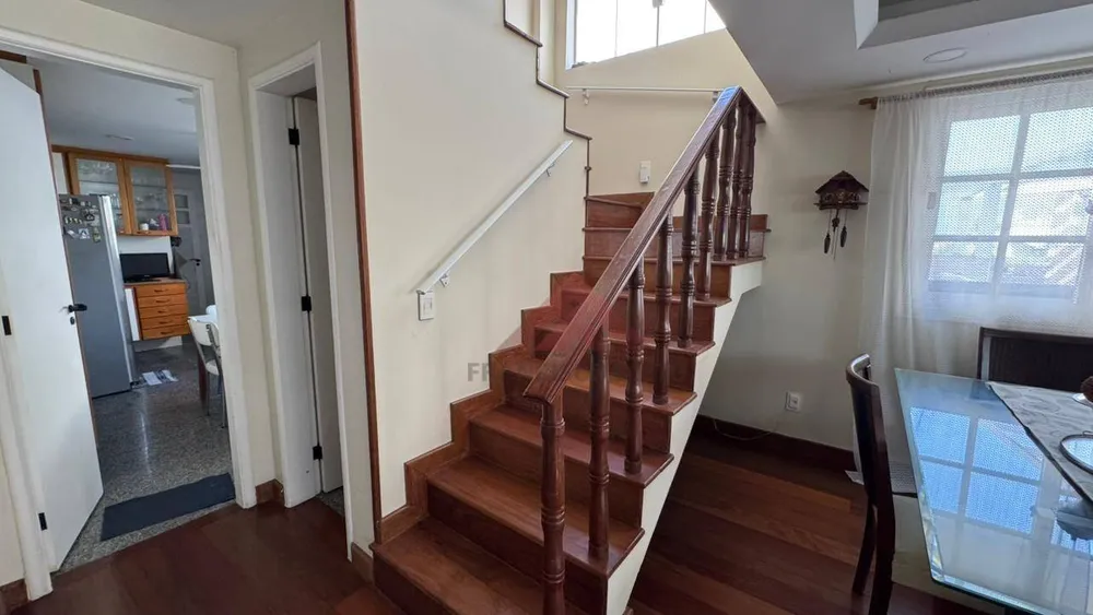 Casa, 4 quartos, 250 m² - Foto 14
