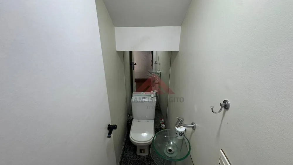 Casa, 4 quartos, 250 m² - Foto 13