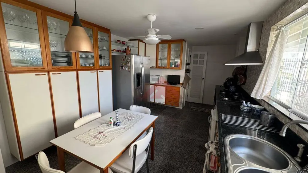 Casa, 4 quartos, 250 m² - Foto 17