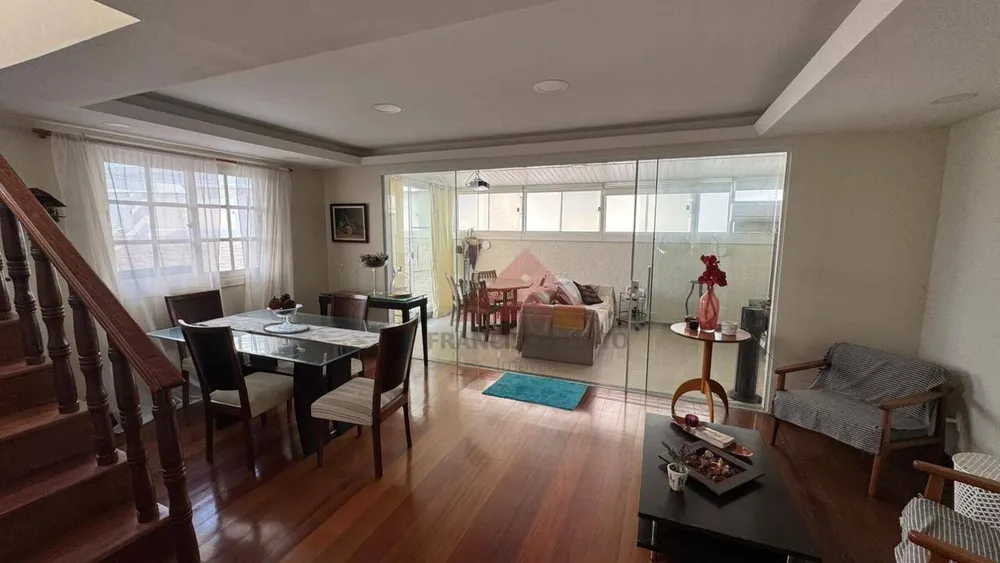 Casa, 4 quartos, 250 m² - Foto 9