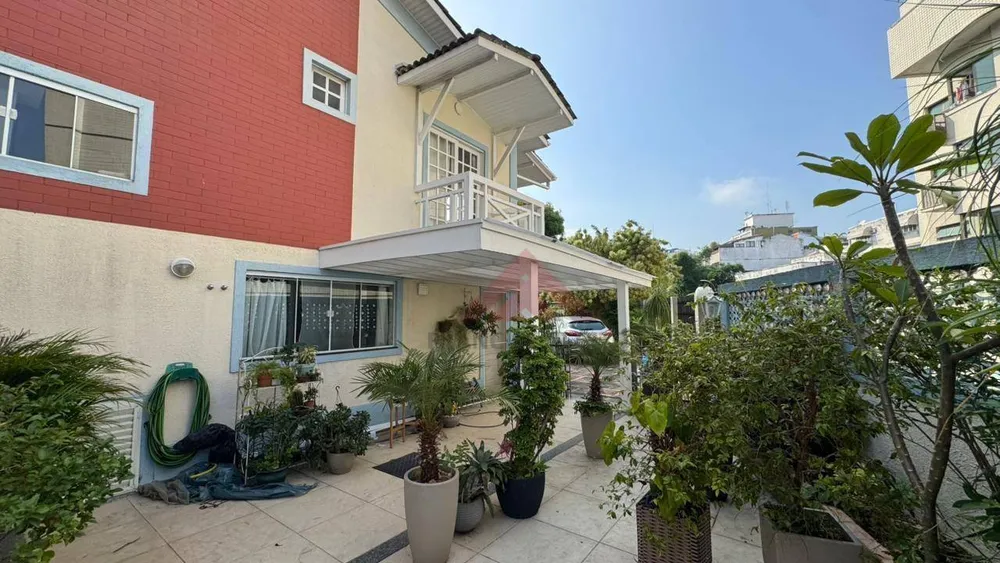 Casa, 4 quartos, 250 m² - Foto 4