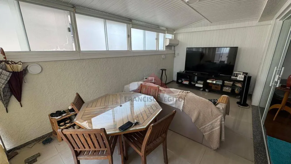 Casa, 4 quartos, 250 m² - Foto 6