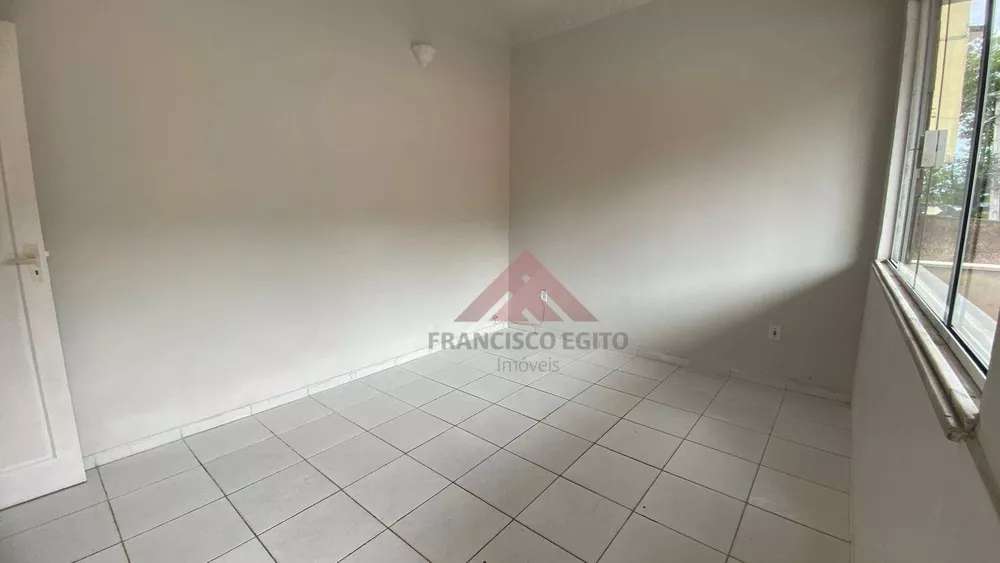 Casa, 2 quartos, 74 m² - Foto 3