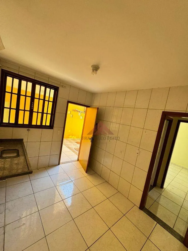 Casa, 2 quartos, 112 m² - Foto 2