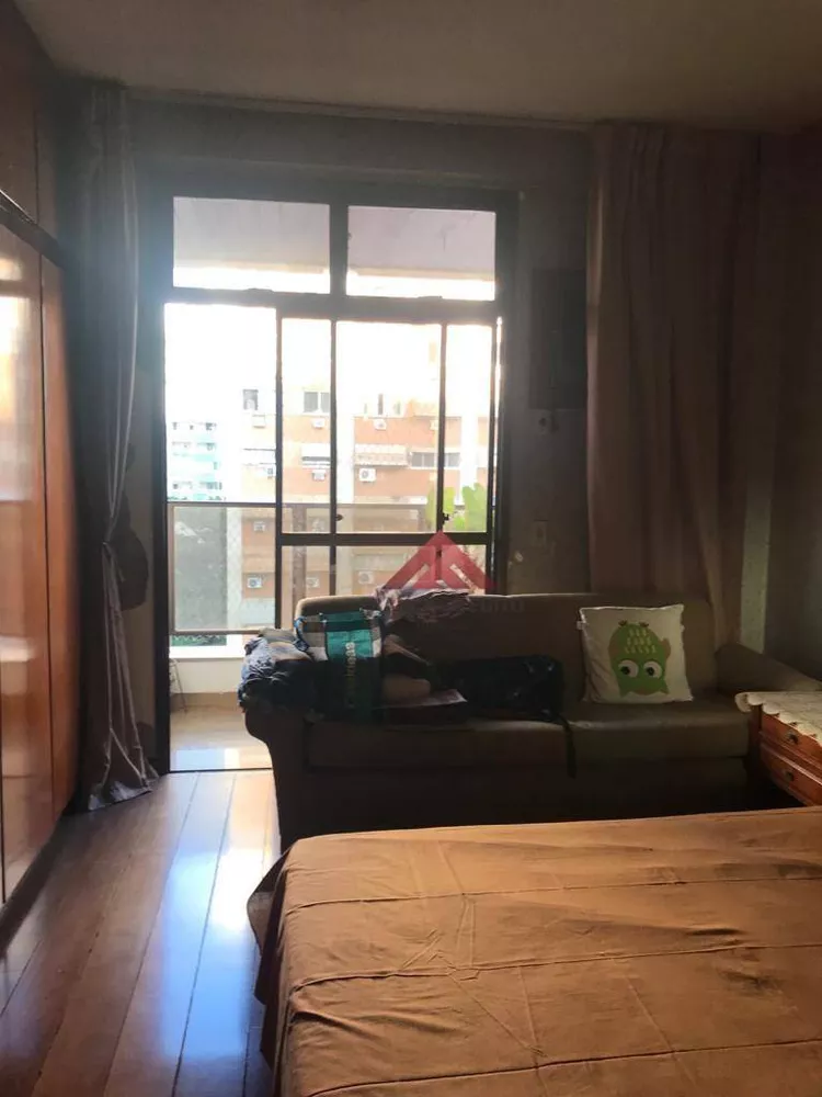 Apartamento, 4 quartos, 250 m² - Foto 11