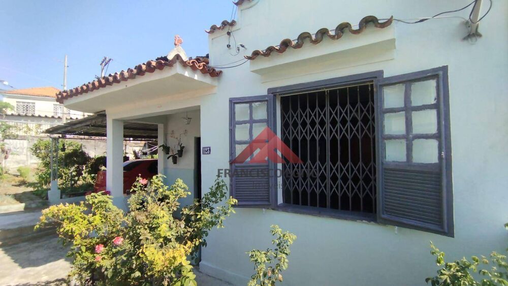 Casa, 3 quartos, 99 m² - Foto 2