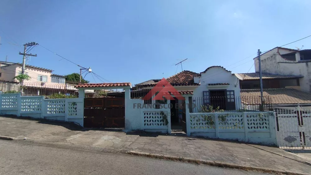 Casa, 3 quartos, 99 m² - Foto 1