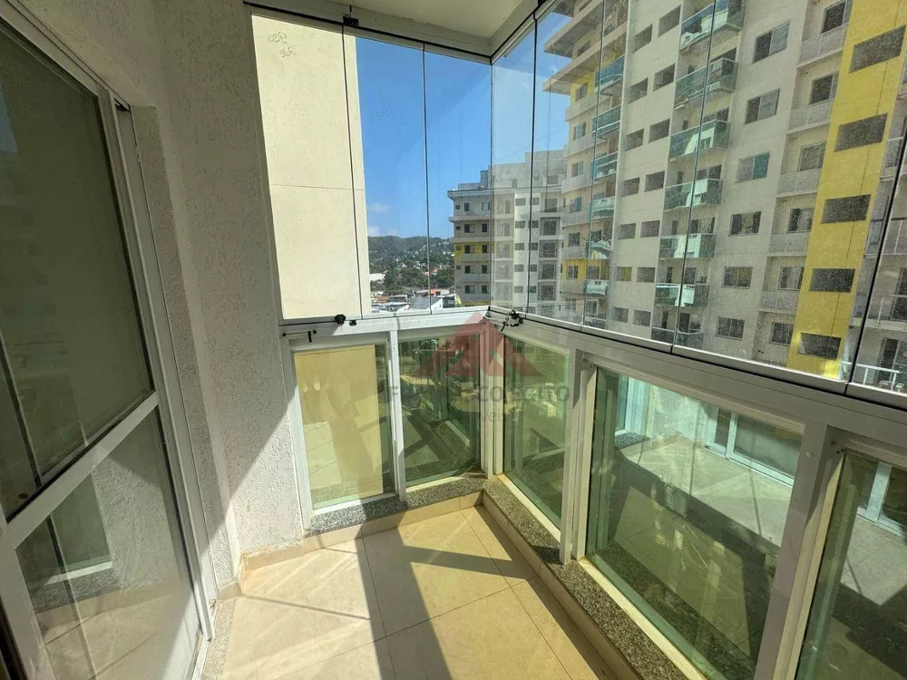 Apartamento, 2 quartos, 60 m² - Foto 2