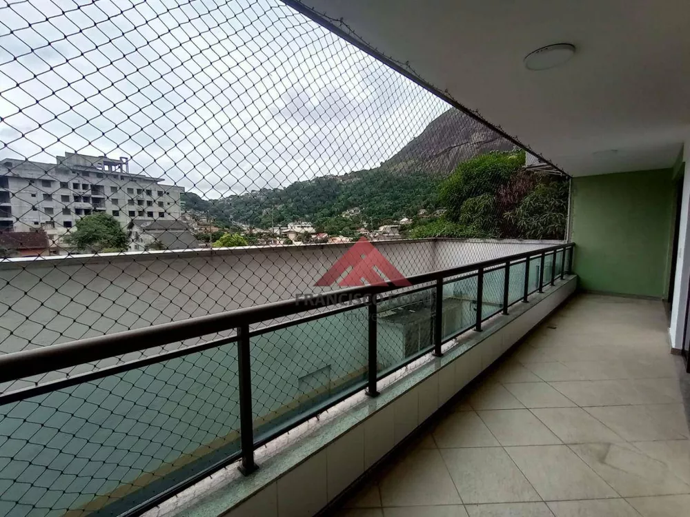 Apartamento, 3 quartos, 130 m² - Foto 2