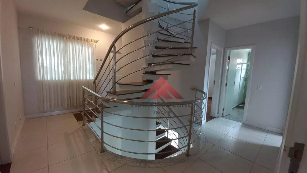 Casa, 4 quartos, 288 m² - Foto 9