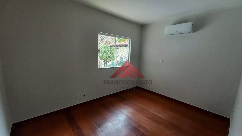 Casa, 4 quartos, 288 m² - Foto 10