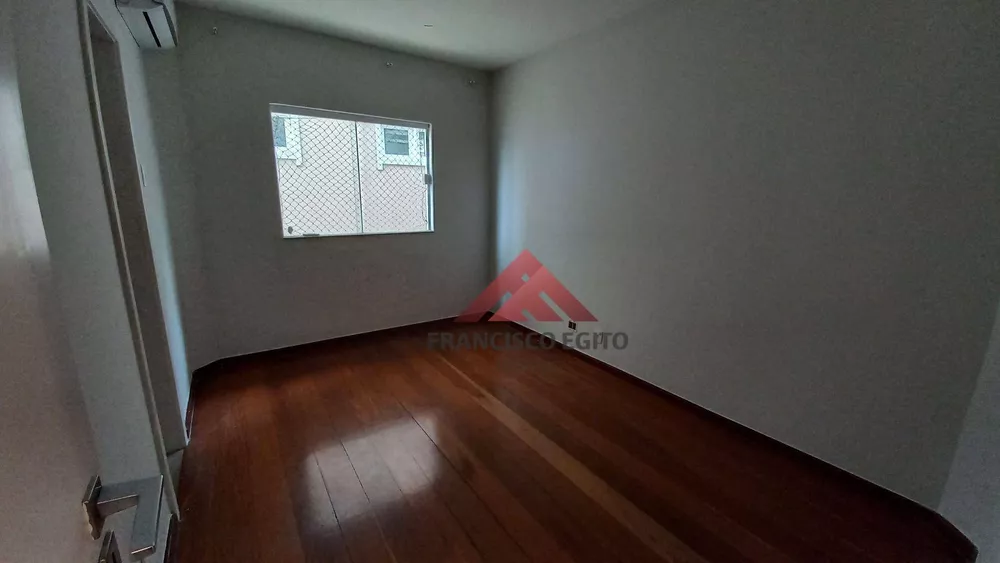 Casa, 4 quartos, 288 m² - Foto 14