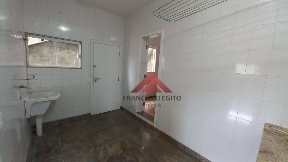 Casa, 4 quartos, 288 m² - Foto 23