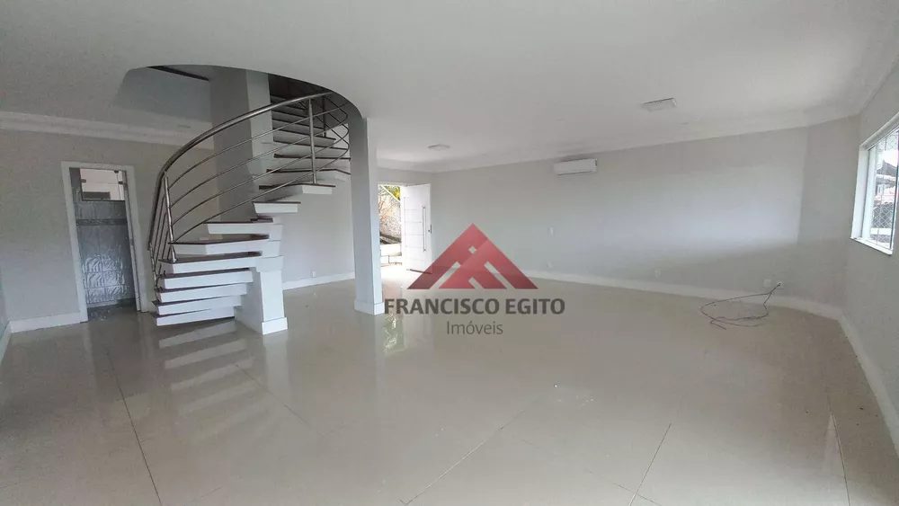 Casa, 4 quartos, 288 m² - Foto 8