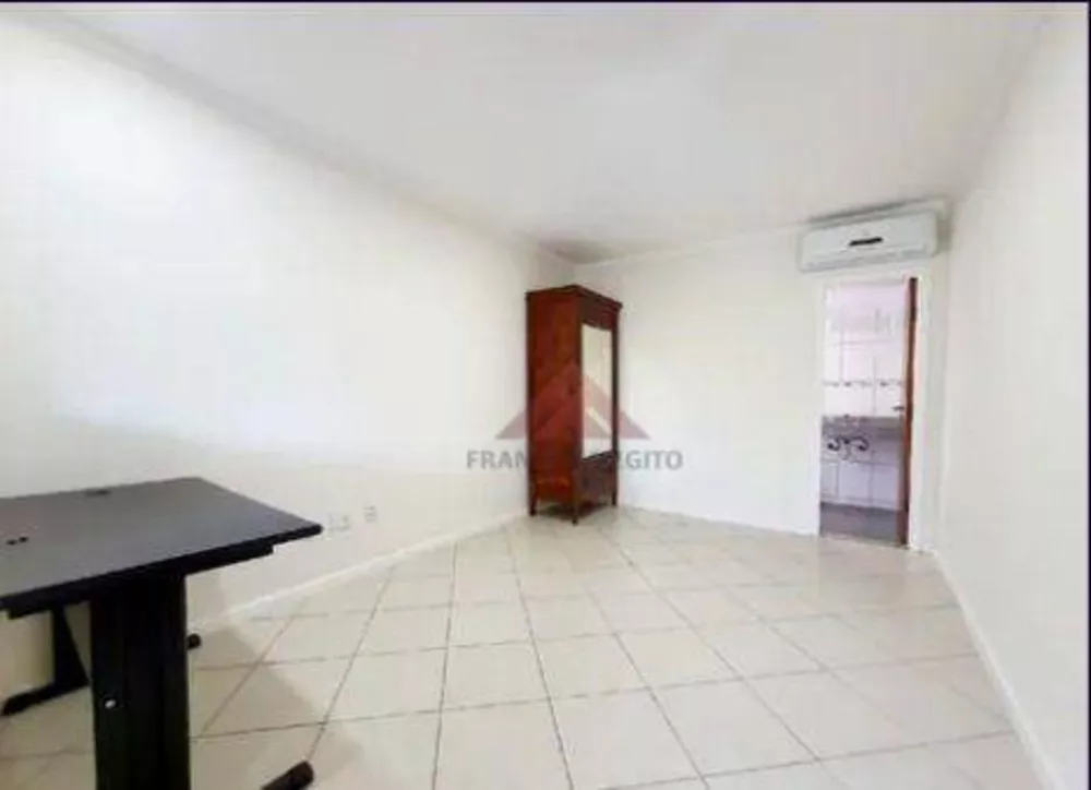 Casa, 4 quartos, 200 m² - Foto 2